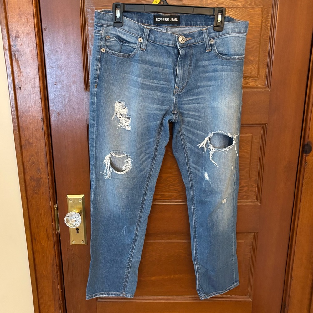 EXPRESS Girlfriend Jeans